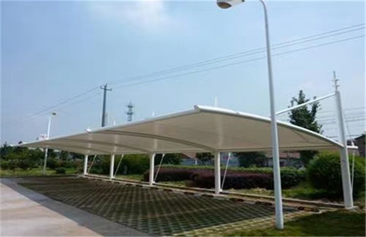 電動(dòng)車(chē)車(chē)棚膜結(jié)構(gòu)